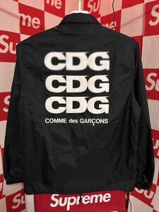 GOOD DESIGN SHOP COMME des GARCONS グッドデザインショップ コムデギャルソン ロゴプリントナイロンコーチジャケット