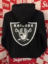 ☆希少☆超激レア☆Supreme/NFL/Raiders/47 Hooded Sweatshirt Black サイズ_画像7