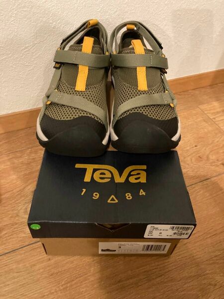 新品未使用TEVA テバ OUTFLOW UNIVERSAL T1136599Cスニーカー 靴 シューズ