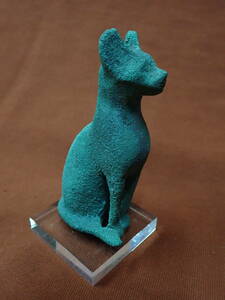 ガンダーラ　エジプト　青銅猫　タウレト神