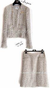  Chanel suit CHANEL great popularity hard-to-find beige Gold metallic ru surge . tweed jacket skirt super-beauty goods 34 36 38