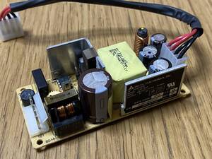 スイッチング電源/AC-DCコンバーター/直流電源/組込電源/AC 100-240V OUTPUT 5V 6A 中古品 動作確認済