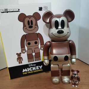 BE@RBRICK UNDEFEATED MICKEY MOUSE bearbrick 400%+100% ベアブリック MICKEY MOUSE 90歳を記念し