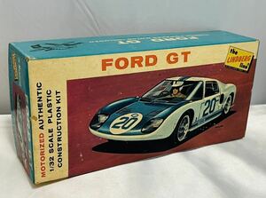 ★当時物　未組立　the LINDBERG line FORD GT プラモデル (1/32) 1966 昭和レトロ　スポーツカー　現状品　おもちゃ　自動車