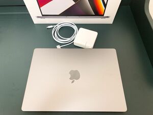 Mac book pro【極美品】