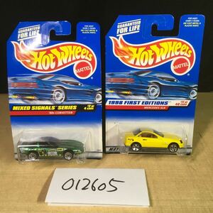 (012605C) HotWheels MIXED SIGNALS #734 ‘80s CORVETTE / 1998 FIRST EDITIONS #646 MERCEDES SLK 中古未開封品 2個セット