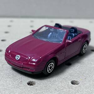 トミカサイズ　マイスト　メルセデスベンツSLK230 ルース　ワインレッド 