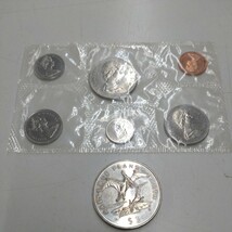 カナダ　１９６８年　プルーフコイン　ミントセット　と　エリトリア　プラネットアース　記念硬貨_画像1
