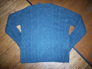 622-80♀：　KT　ケーティ　キョウコタカセ　ファイブフォックス　クルーネックセーター　長袖　size.F　色.蓬色（緑系）コムサデモード　