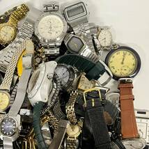 1円~【193点】時計 まとめ売り CASIO SEIKO CITIZEN ARMANI TISSOT ELGIN TIMEX RADO 等 クォーツ ソーラー 自動巻き 手巻き 同梱不可 TM_画像5