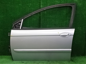 * Citroen C5*X4RFN 2004 год * левая передняя дверь * внутренняя обшивка есть *EZR Gris aluminium серебряный правый руль машина 