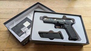 ☆EMG STRIKE INDUSTRIES ARK17 SV(シルバー) G17 ガスブローバック GBB