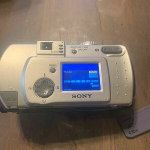 ソニー SONY コンパクトデジタルカメラ サイバーショット DSC-P50. (X 40)の画像2