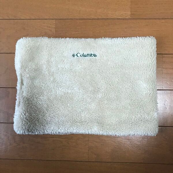 コロンビア リバーシブルネックウォーマー