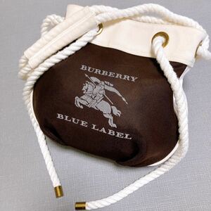 美品 BURBERRY BLUE LABEL バーバリーブルーレーベル ショルダーバッグ 巾着 キャンバス ロゴ ブラウン系 ロープ 1円 「A8」