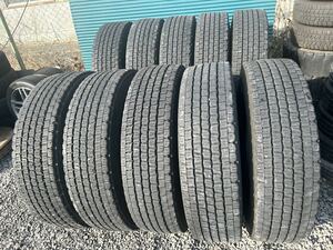 11R22.5 14PR DUNLOP SP081 スタッドレス10本セット　送料込みで150000万円