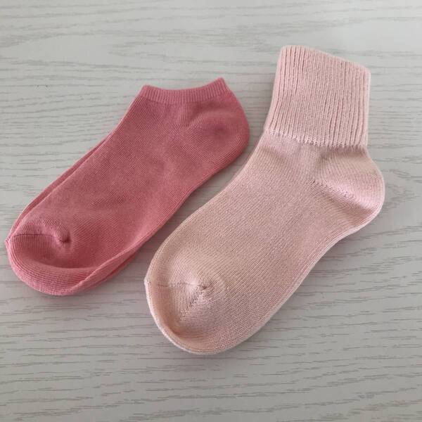 新品未使用■ピンクカラー靴下2足セット■ソックス2点セット■まとめ売り■子供用・女の子・ガール・キッズ・女児■17cm