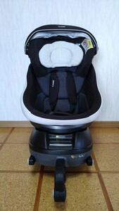 【送料込み】チャイルドシート Combi CULMOVE（クル ムーヴ） S ISOFIX CG-UIG 新生児用インナークッション有り