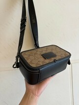 新作 2024 コーチ COACH バッグ ショルダーバッグ 109 メンズ ボディバッグ 斜めかけバッグ コーチ アウトレットレット品_画像3