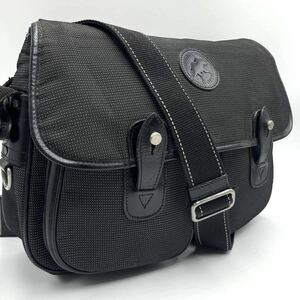 【希少／美品】ハンティングワールド HUNTING WORLD キャリーオール ショルダーバッグ 黒 メッセンジャー メンズ A4 ビジネス ボディ 鞄