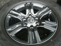 美品! GUN125 トヨタ ハイラックス 純正 アルミ 17×7.5J OFF30 PCD139.7-6H 2022年製 265/65R17 DUNLOP GRANDTREK AT25 タイヤ 4本 P3399_画像4