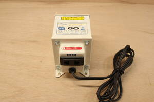 日章工業 NISSYO SK-60E AC220V/100V 60w 昇圧　降圧　切換式　両用 トランスフォーマ 動作品