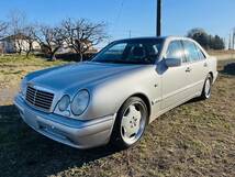 平成10年式 メルセデスベンツW210 E320アバンギャルド AMG E55仕様 一時抹消書類有り_画像1