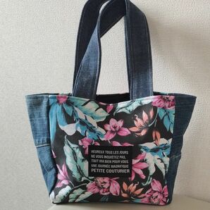 ハンドメイド トートバッグ 花柄　デニム