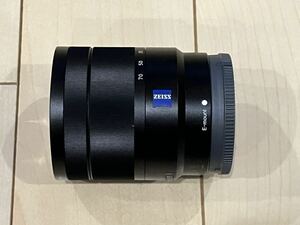 SONY Vario-Tessar T* E16-70mm F4 ZA OSS SEL1670Z