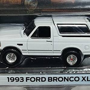 GREENLIGHT 1/64‐1993 Ford Bronco XLT Oxford White /グリーンライト/フォード・ブロンコ/OFF ROAD/SUV/ピックアップ トラック の画像5