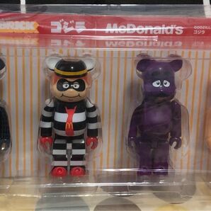 ゴジラvsマクドナルド BE@RBRICK 4体セット1個