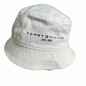 tommy hilfiger バケットハット ゴルフウェア 帽子 GOLF ハット　未使用品 ホワイト　バケハ　春　夏　キャンプ