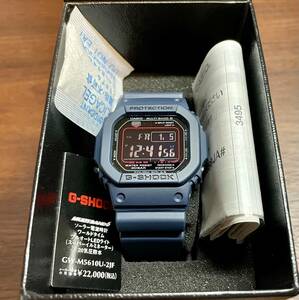 極美品 国内正規品 タグ有り CASIO G-SHOCK GW-M5610U-2JF 電波ソーラー スーパーイルミネータータイプ 高輝度LEDライト ブルー