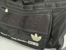 ○ adidas アディダス ナイロン ボストンバッグ ACE製 ブラック ユニセックス マチ約33cm 幅62cm 中古品 ③_画像2