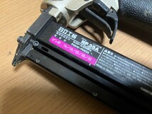 ○ 日立工機 35mm ピン釘打機 ピンタッカ NP35A ライト点灯確認 常圧 エアーツール ピンネイラー ピン打ち動作確認済 中古品 ③_画像4