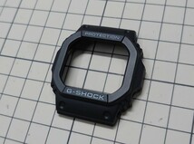 【純正ベゼル】G-SHOCK DW-M5600E-1VER 新品からの取り外し品_画像3