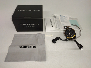 ★42　SHIMANO シマノ TWIN POWER 20 ツインパワー　C2000S