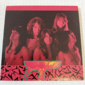 中古 8㎝CD　邦楽　アースシェイカー（Earthshaker）　トレチュアリー（Treachery）/走りぬけた夜の数だけ　　歌詞付　　8.5㎝角縮刷　　