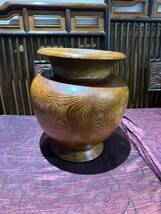 世界文化遺産屋久島の屋久杉で出来た壺です　天然木屋久杉 銘あり_画像3