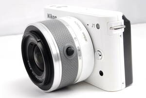 〓外観綺麗　レンズ付き〓ニコン Nikon 1 J1 1 Nikkor 10-30 3.5-5.6 VR