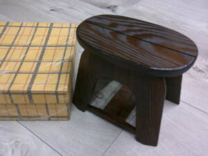 未使用品 木製携帯用 組立折りたたみ（はめ込み）正座椅子 14.5×9×高さ12cm 