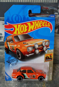 HotWheels '70 FORD ESCORT RS1600　ホットウィール 1970 フォード エスコート　オレンジ　　　///(048)