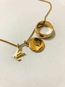 LOUIS VUITTON リングネックレス モノグラム