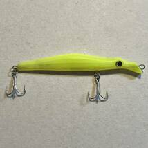 ランブルベイト ソルティハウレイ110 蛍光イエローチャートバック Lamble Bait SALTY HAOLE 110mm 10g_画像3