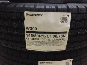 個人宅でも送料込み!!145/80R12　80/78N　LT　6PR同等品　 23年製造★W300★スタッドレス　4本★軽トラや軽バンなど　　　