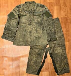 ロシア軍 BTK 現行型 デジタルフローラ迷彩戦闘服 上下セット③ ロシア連邦軍 デジフロ ウクライナ Z-war 特別軍事作戦