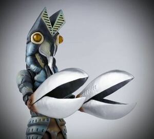 ★ S.H.Figuarts バルタン星人 アクション フィギュア バンダイ S.H.フィギュアアーツ ウルトラマン スタンド付き