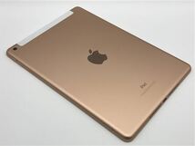 iPad 9.7インチ 第6世代[32GB] セルラー docomo ゴールド【安 …_画像3