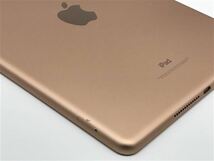 iPad 9.7インチ 第6世代[32GB] セルラー docomo ゴールド【安 …_画像4