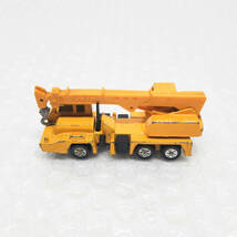 [ST-02367] トミカ 日本製 旧ホイール No.72 NISSAN DIESEL UNIC TRUCK CRANE 日産 ディーゼル ユニック クレーン ミニカー 模型_画像5